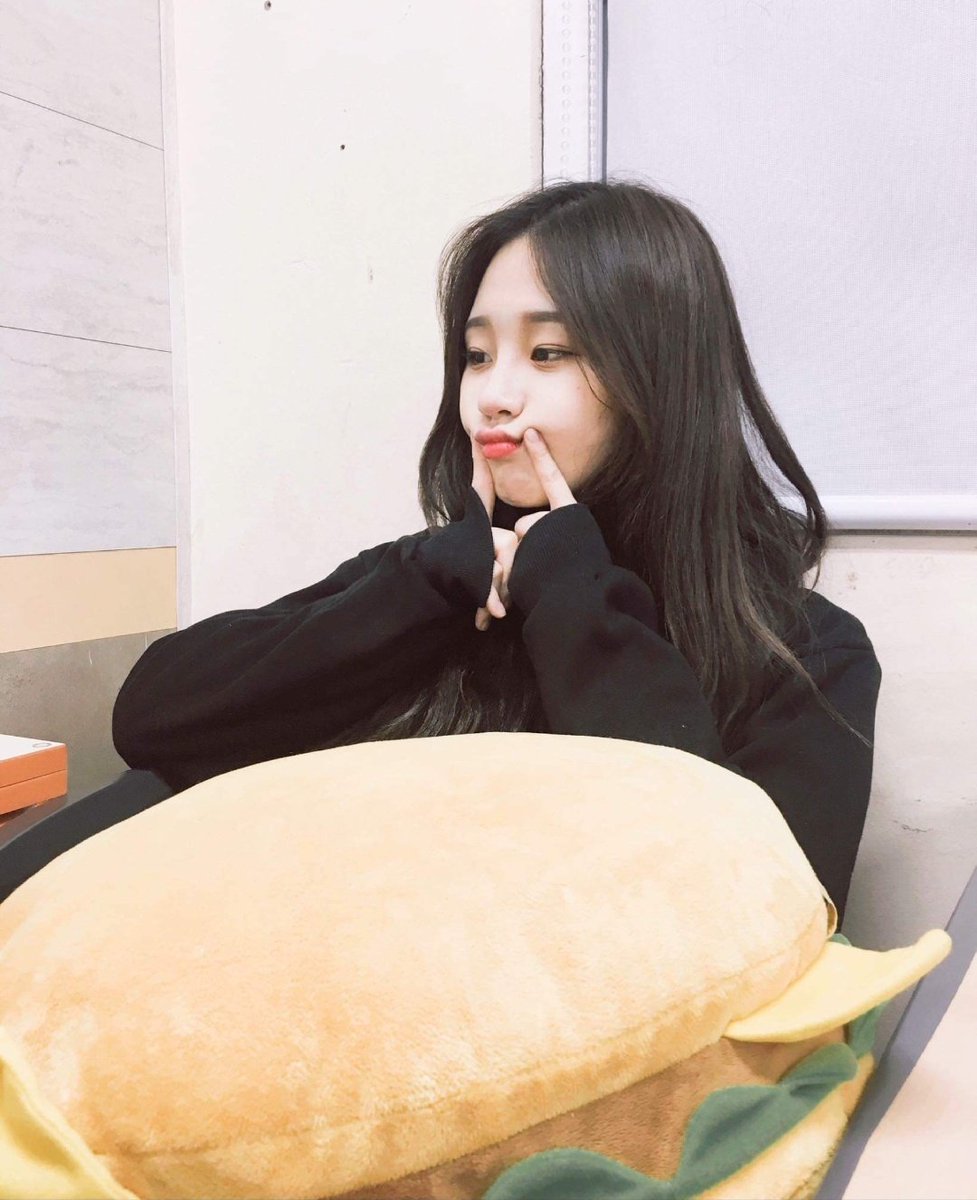 _thida.s tweet media