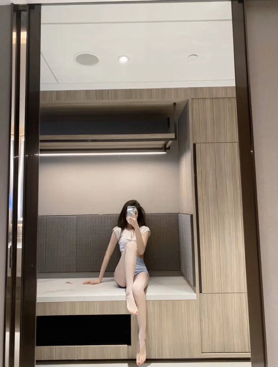 ArrangeSoft's tweet photo. 尤物𝐂𝐫𝐞𝐰 ♘ https://t.co/BUYUGZtotW