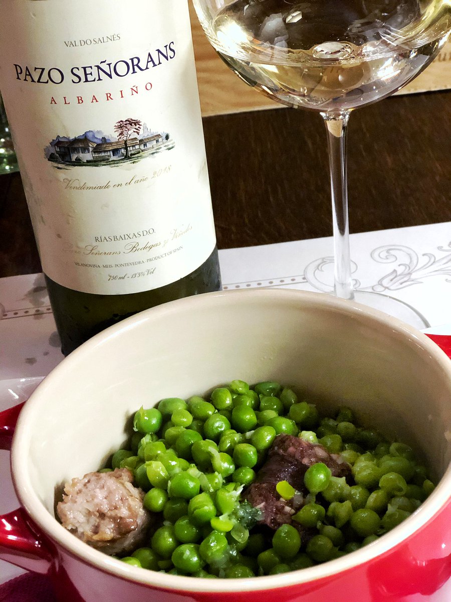 Productazo de temporada en el <a href="/clubdelcep/">Club del Cep</a> !!!
Guisantes del Maresme con butifarra.
Para acompañar este manjar un <a href="/pazosenorans/">BODEGA PAZO SEÑORANS</a> 2018