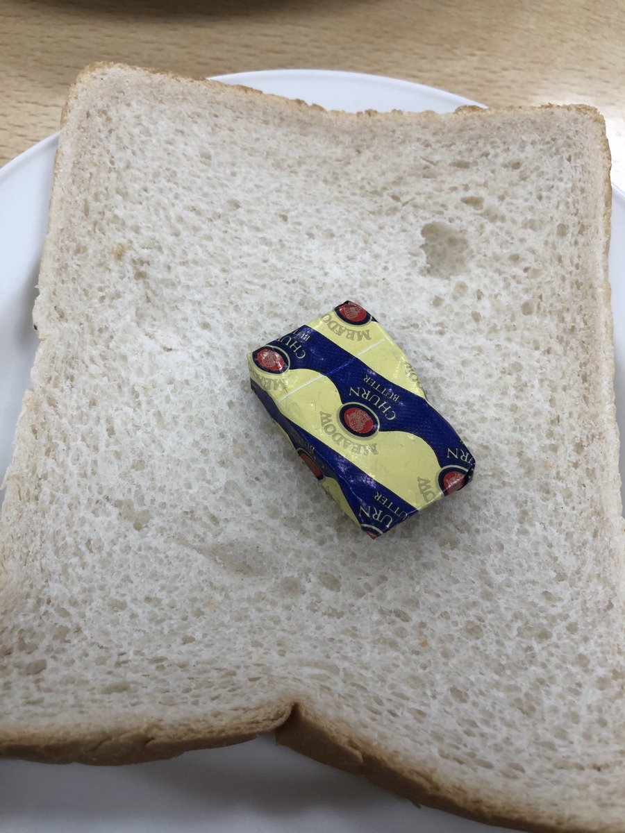 cneeds123's tweet image. Very continental !!