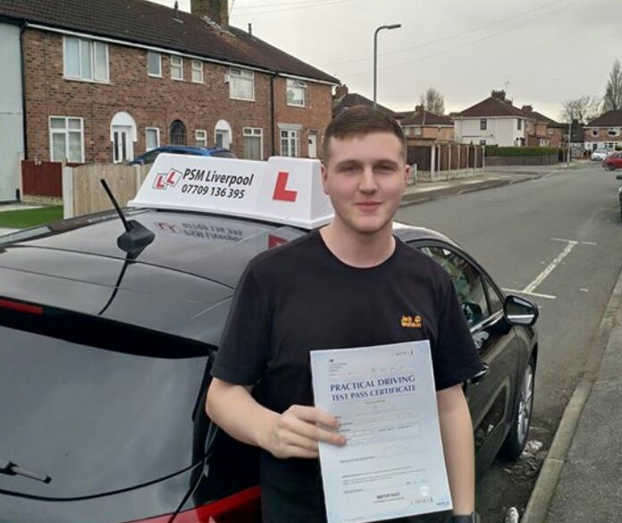 psmliverpool's tweet photo. Well done Reece who smashed his driving test earlier today with only one fault #driving #drivingtest 
#psmliverpool #Liverpool 
#powellschoolofmotoring #happy #learning #lessons #passed 🚗🚘🚗☺ https://t.co/YMoXqUBghD