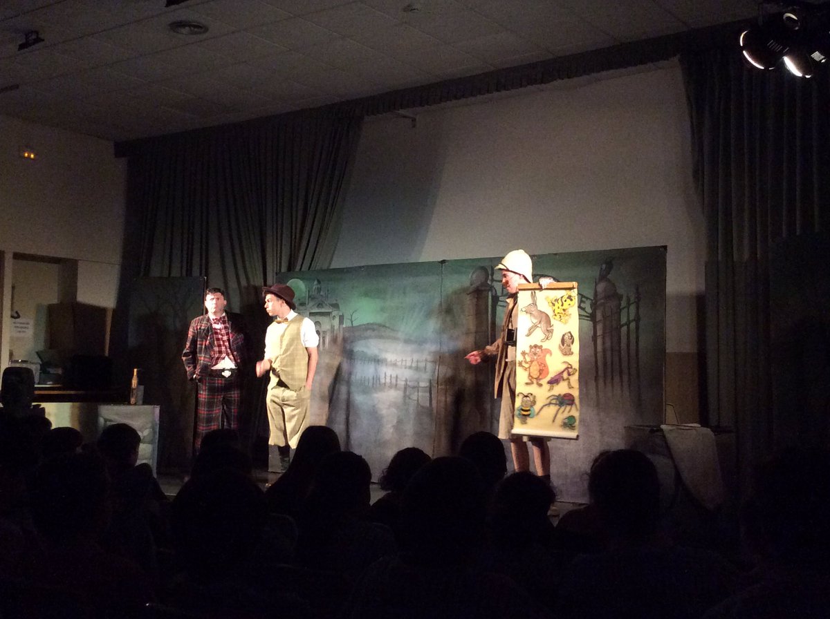 mercedaries's tweet photo. Today Sherlock in Theatre. English time for 5th 6th and 1st ESO

#englishweek #fsf5prim #fsf6prim #fsf1eso #theatre #ipaproduction https://t.co/ZWUQ9yS9zw