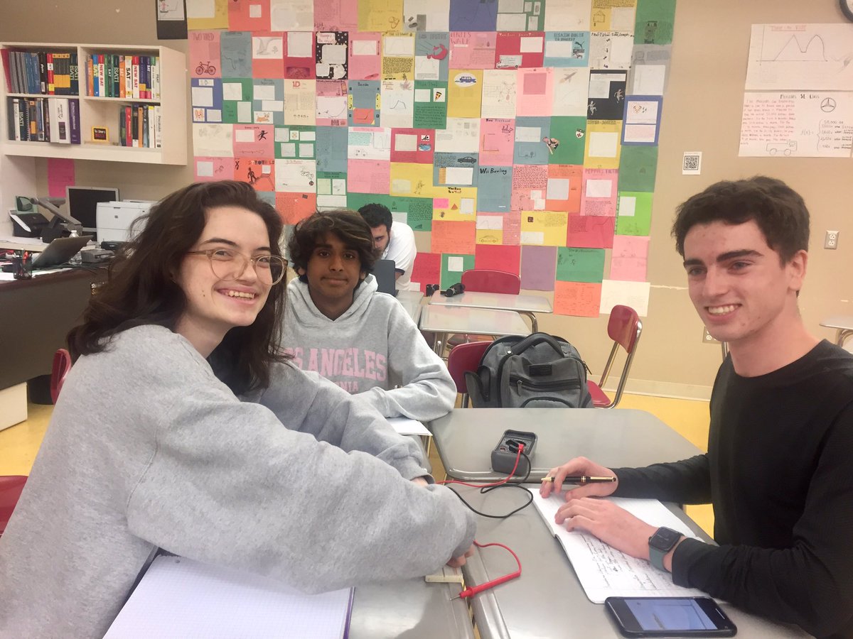 chopra_reena's tweet photo. IB Physics students putting their knowledge about circuits into action #chopraphysics https://t.co/M4mo8DC1MD