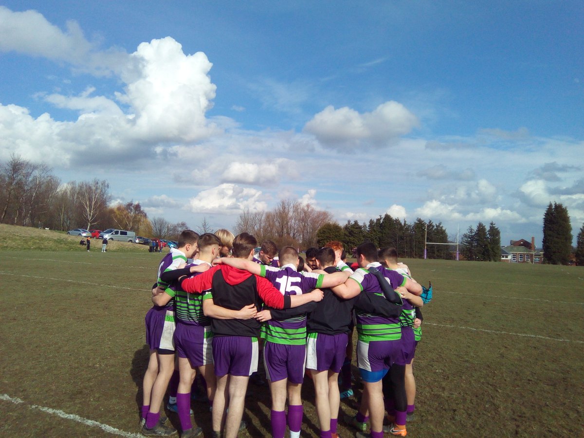 hncrl15's tweet photo. The boys didn't get the win but certainly fought back and put in a solid 2nd half performance. We lost our captain (cut lip inside & out) early 2nd half but the boys put up a great fight just going down 34 - 24 away to Ponte. #plentytoworkon #development #allmatestogether https://t.co/s1QKHrgeCM