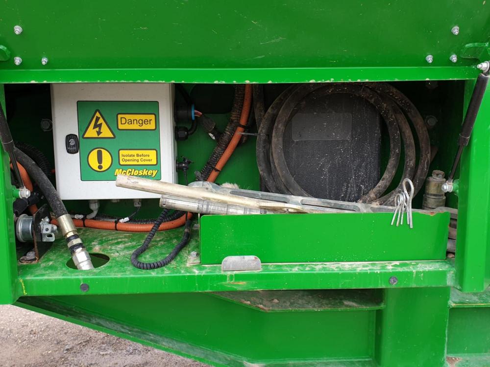 *** FOR SALE McCloskey J40***

Year:2018
Hours : 690

pos.li/2f1r2r

Call 01264 748020 for more information. Whatsapp 07467 531948
Or drop us an email sales@orchardhillmachinery.com

#Mccloskey 
#crusher