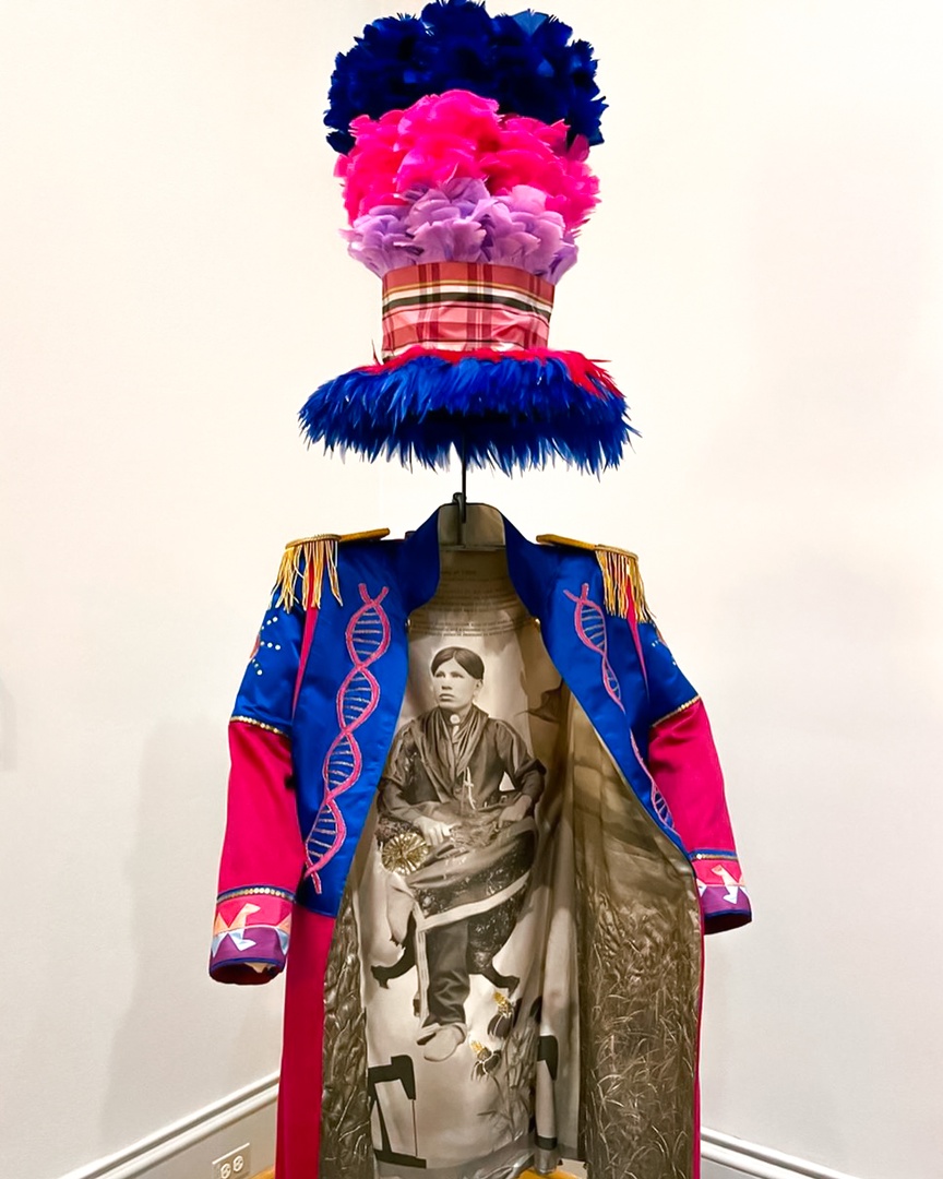 DCITYstyle's tweet image. Tapestry. Textiles. Ceramics. Quillwork. Printmaking. Photography. Art. Women. The majority of Native art was, and is, female-made. It fills our hearts - and the Renwick Gallery - through May 17. #DCITYstyle