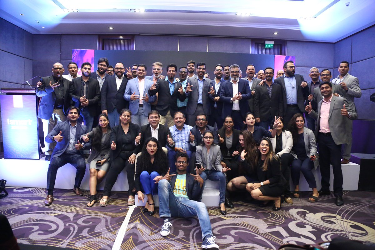 SignpostIndiaHQ's tweet photo. We wrapped up the 3 days event #ISMART with some inspiring thoughts.
We thank @AshishVid for the PATHWAY conversation!
Thanking @DeepaAthlete for sharing her experience and the importance of being solution centric in life.

#DOOH #OOH #SignpostIndia #Marketing #SmartCities https://t.co/aqD1FYU0vT