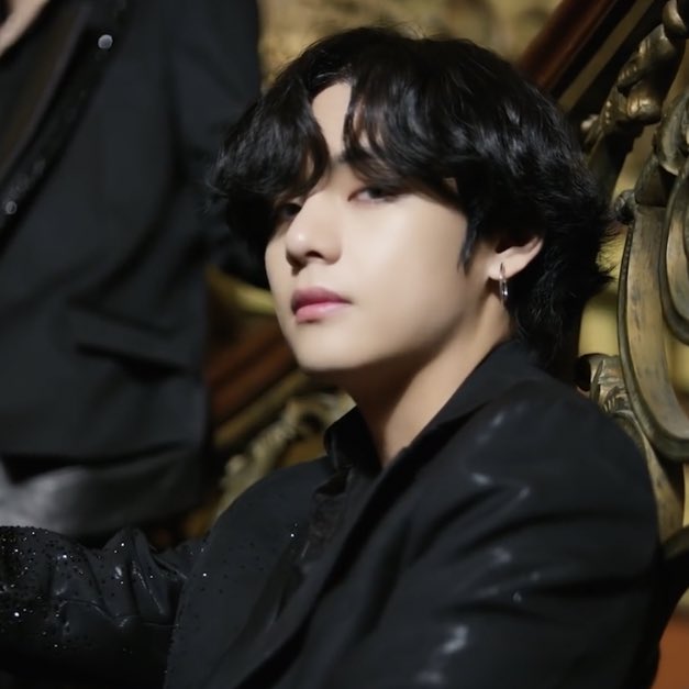 naeomma's tweet photo. ทั้งหล่อทั้งสวย งง https://t.co/yd9X28Zs4y