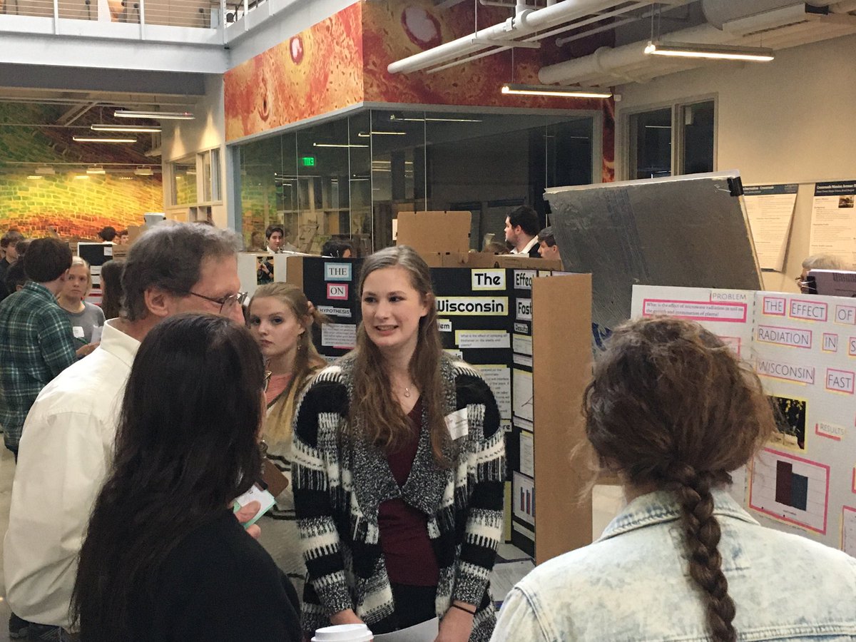 andetlefsen's tweet photo. 3/ @NebAcadSci NJAS Meet @HastingsCollege Senior Level presentations @ccpsactivities #bisonscience #sciencefair #research https://t.co/9UXo3Sw3PD