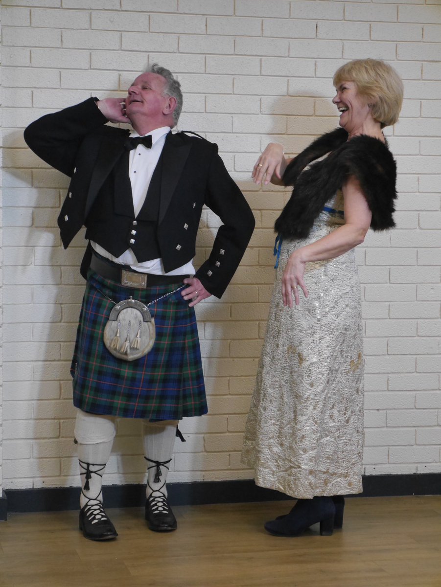 FrodshamPlayers's tweet photo. Tickets on sale now! https://t.co/eslpL4rJ2I #visitinghour #frodsham https://t.co/Q0lPPDvzaw