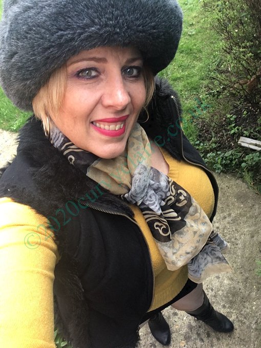 Been out today to shoot a video for my new YouTube channel https://t.co/LMp3XgG0mh https://t.co/jeJJ<a href="/tag/bikini"class="tags"><span>#bikini</span></a><a href="/tag/heels"class="tags"><span>#heels</span></a><a href="/tag/shinny"class="tags"><span>#shinny</span></a><a href="/tag/stiletto"class="tags"><span>#stiletto</span></a><a href="/tag/dressingrob"class="tags"><span>#dressingrob</span></a>