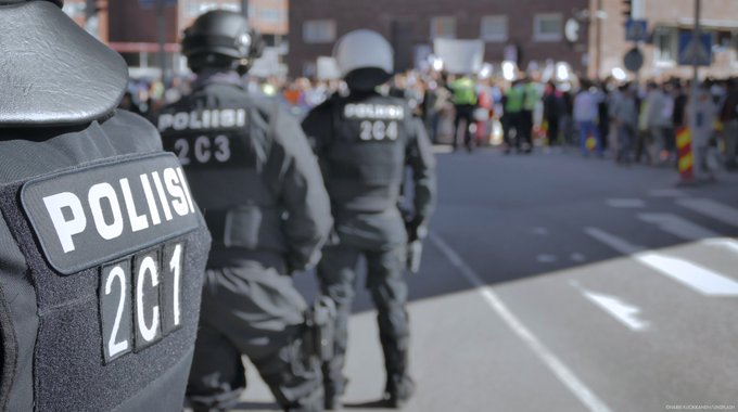 View image on Twitter