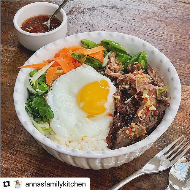 This looks like a great recipe to try! See the recipe list and grab the ingredients at the market.

#Repost @annasfamilykitchen with <a href="/make_repost/">Repost for Instagram</a>
・・・
Duck Donburi. Donburi is a Japanese rice bowl dish, usually topped with meat, veggies, Teriyaki sauce and a fried egg. The eg…
