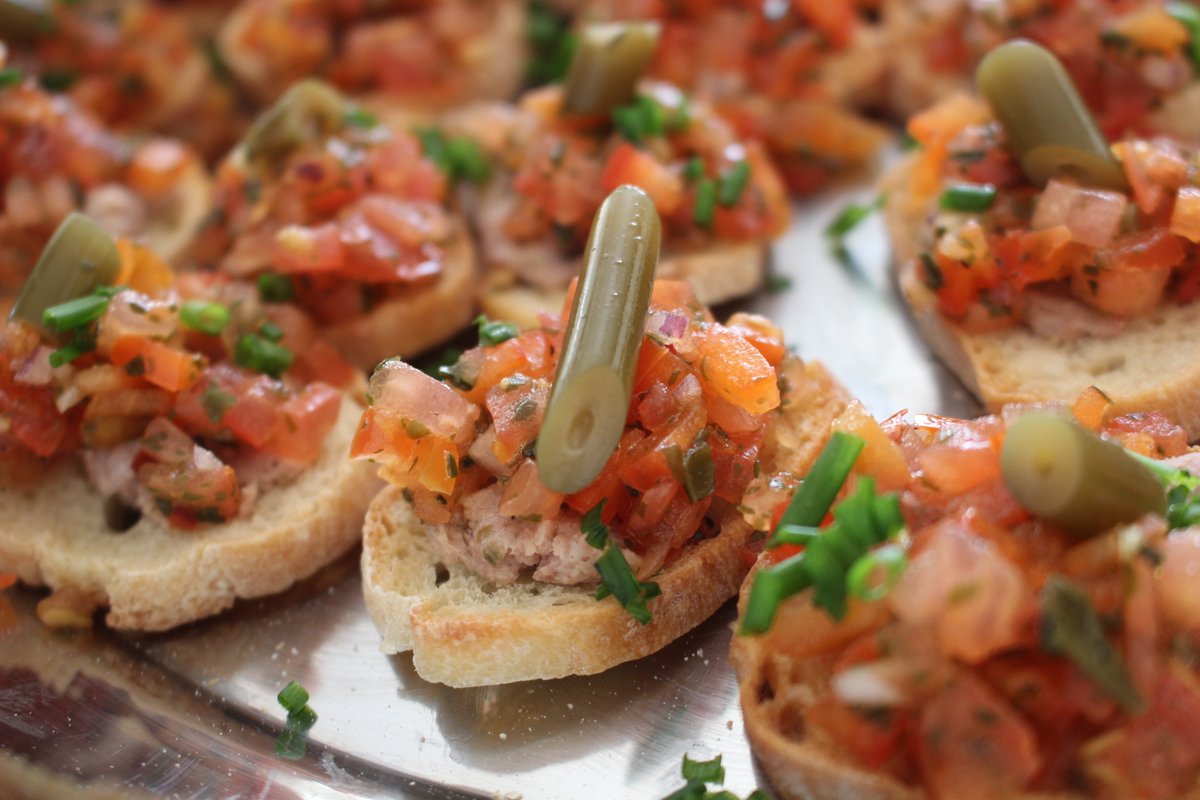 Nos beaux cornichons mis en valeur par Conception Gourmande (crédit photo). Wow ça donne faim !