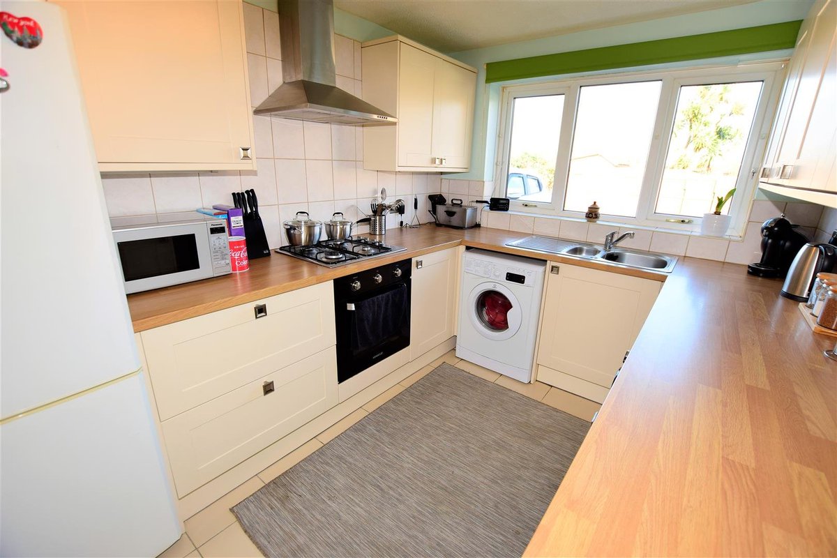 Nina Estate Agents tweet media