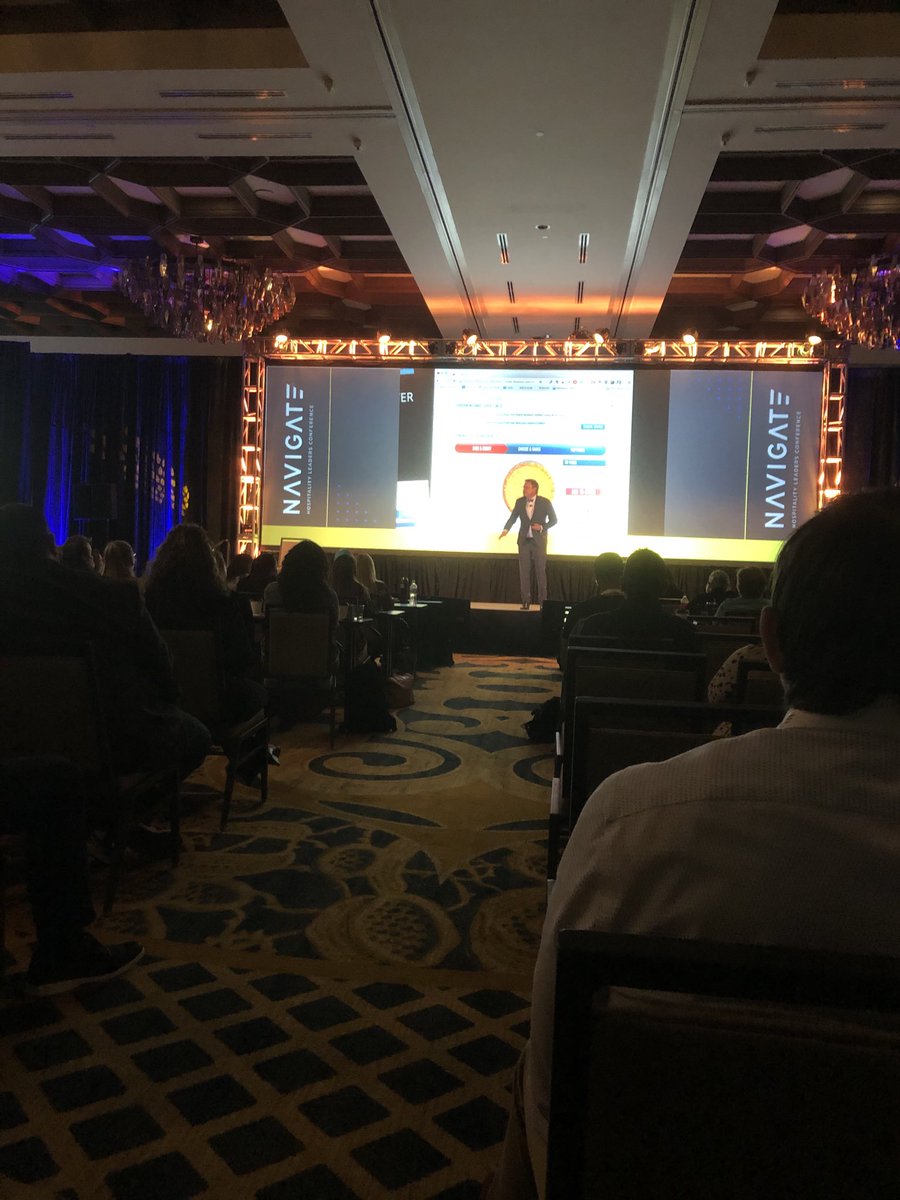 lorengray's tweet image. Looking forward to showing how to build anticipation with my retargeting session #navigate2020