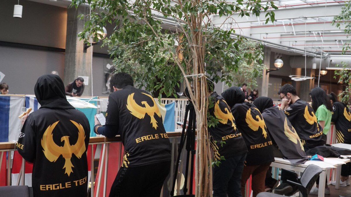 EagleTech7761's tweet photo. 29 Şubat-1 Mart 2020de katıldığımız VEX TowerTakeover Robotics Competition Türkiye Şampiyonasında kendi ülke rekorumuzu bir kez daha kırarak 71 puanla Robot Skills’de birinci olarak tamamladık. Bu sayede Dünya Şampiyonası'nda ülkemizi temsil edecek beş takımdan biri olduk. https://t.co/XQsxNPgSDo