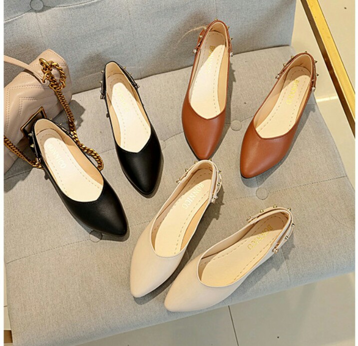 elainish07's tweet photo. Mana cantik?
Sesuai sangat nak pergi kerja atau kelas.boleh dipakai dua gaya
Size 35-41
Warna:grey,black and cream
RM30.postage add RM8
#kasutrm30
#kasutflat
#sayajual
@RTNiaga @_twtniaga_ @twt__promote https://t.co/VQl5NcaE7m