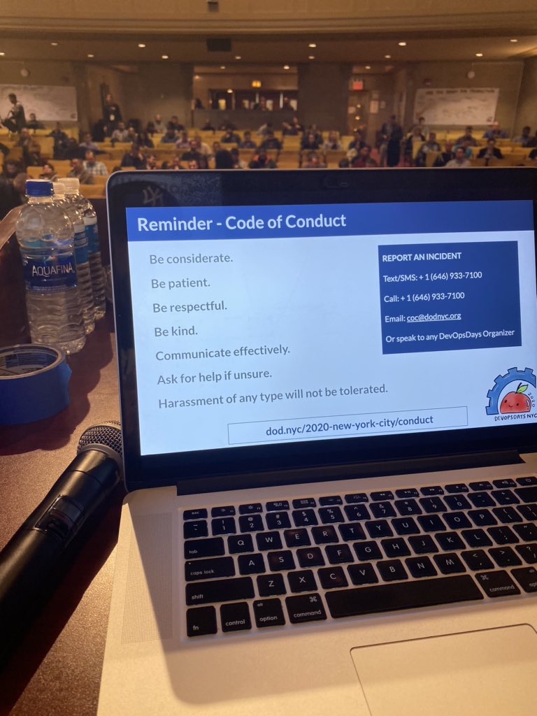 devopsdaysNYC's tweet image. Next up. Ignite talks! #devopsdaysnyc