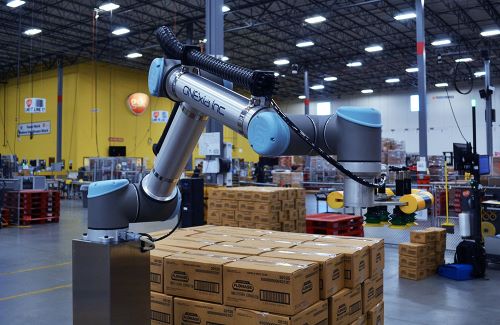 Universal_Robot's tweet photo. #URPlus partner @ONExia_Inc is showing off our #cobots in #PACKEXPOEast Booth 620 w/ the collaborative PalletizUR solution. Make sure they're added to your show planner
https://t.co/c5Lmd7uJDQ and watch even more case studies of our cobots in #packaging: https://t.co/05vX9wzywO https://t.co/XlkgjDsyrn
