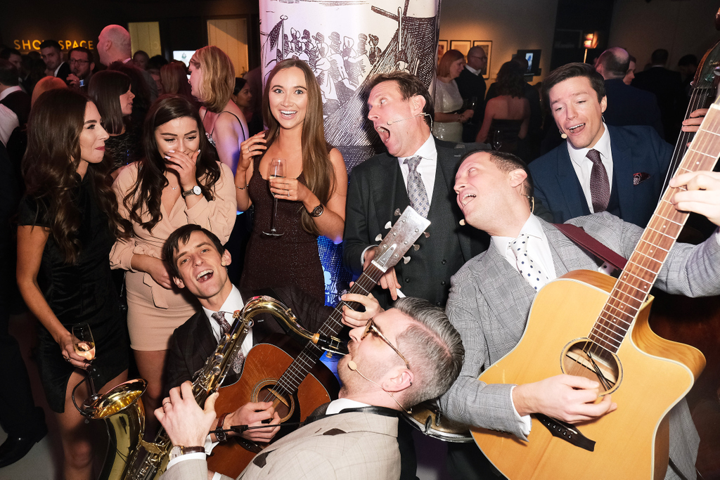 TheLondonEssentials tweet media