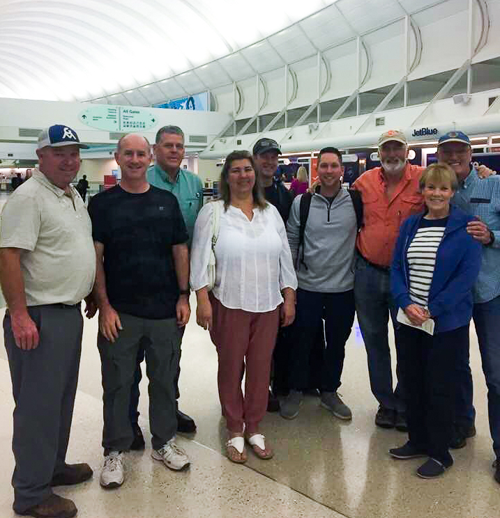 ChetsCreek's tweet photo. Pray for our team heading to Roatan, Honduras right now to serve with our partners at Care4Communities and share the hope of Jesus!
#ChetsMissions https://t.co/RRgjVvBAoG