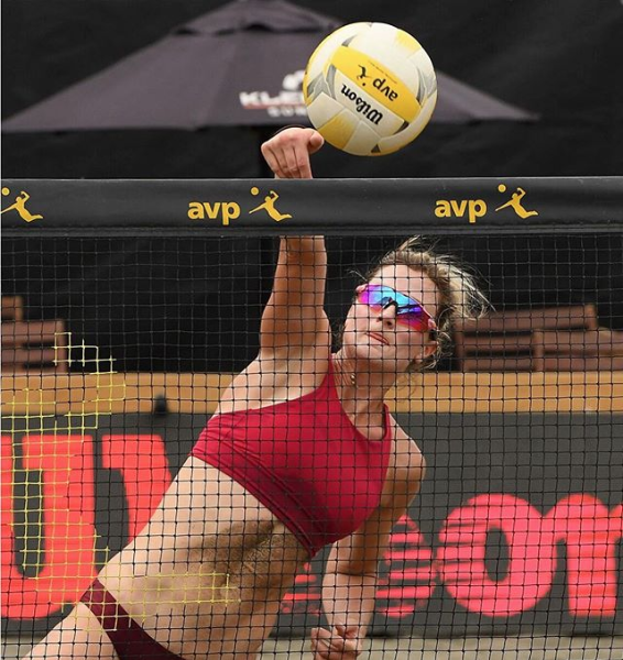 vbvacations's tweet photo. #SOB55 2nd Cabo Volleyball Vacation Pro is @EmilyHartong. She will make her SOB debut, #SOBVirgin. U of Hawaii grad w AVCA all-region 2-time Big West POY. 2019 saw a high mark of 9th w @urango &amp; a @Norceca_Info Gold. https://t.co/46V0TUcUbG #SOBVolleyballVacations #SOBCabo2020 https://t.co/DXuWYc4SSZ