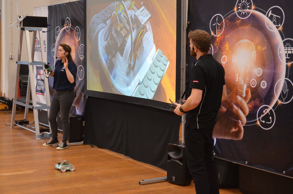 MissKnox15's tweet photo. Year 7 and 8 students thoroughly enjoyed a performance from the BAE Systems Roadshow learning about STEM with an energy focus and how such an important topic can lead to many different careers. #NCW2020 @RiddlesdownC https://t.co/fjwmiVJR9k