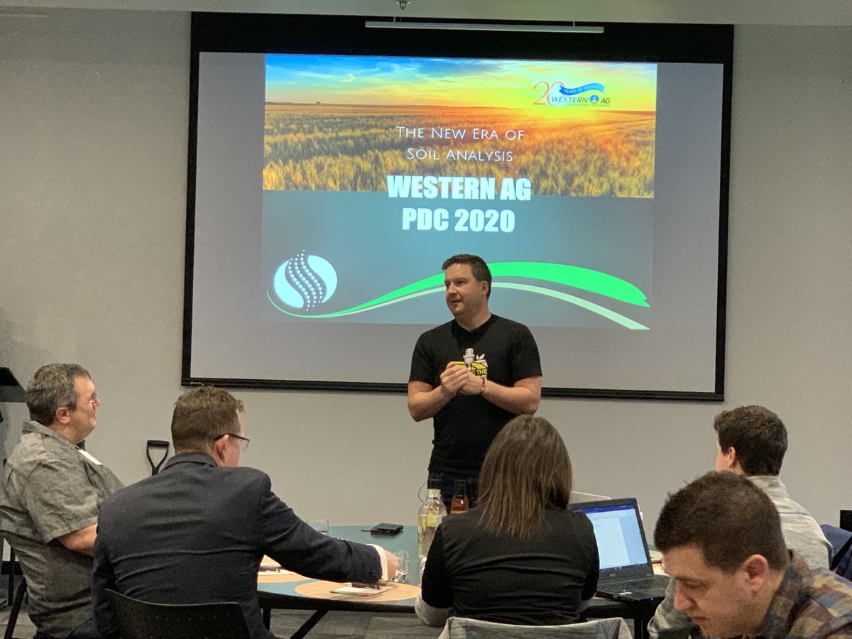 carmen_watsonc1's tweet photo. Fantastic presentation by Dan Aberhart at  2020 Western Ag  PAC Professional Development Conference. Thank you for sharing your story and for the inspiration. ⁦@AberhartDan⁩ #soilexperts #westernag #soilscience https://t.co/LVDpptIV73
