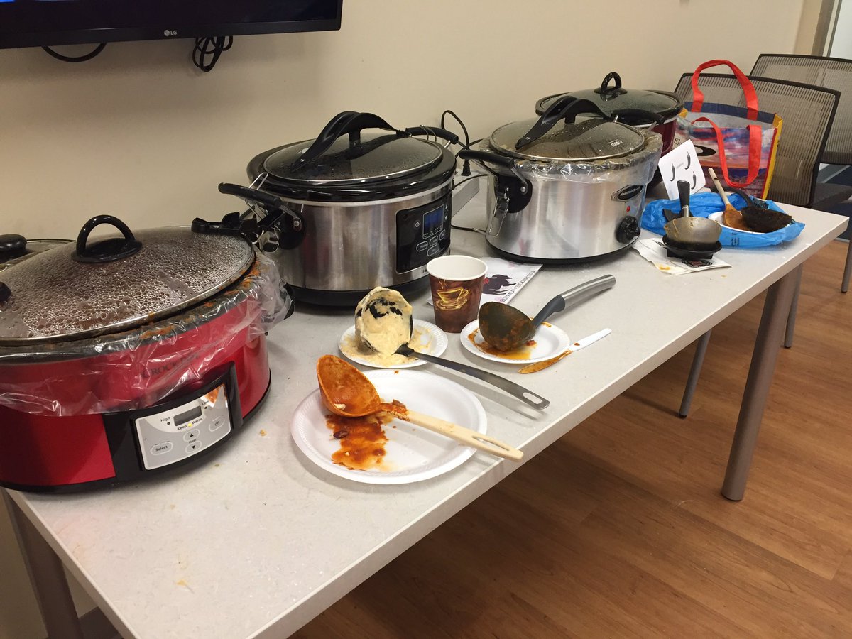 PhotogScottyG's tweet photo. @SpecNewsCLT #chlli challenge carnage of queso and carne @cnogueratv @RyanODonnellTV https://t.co/eg5Rlnki3g