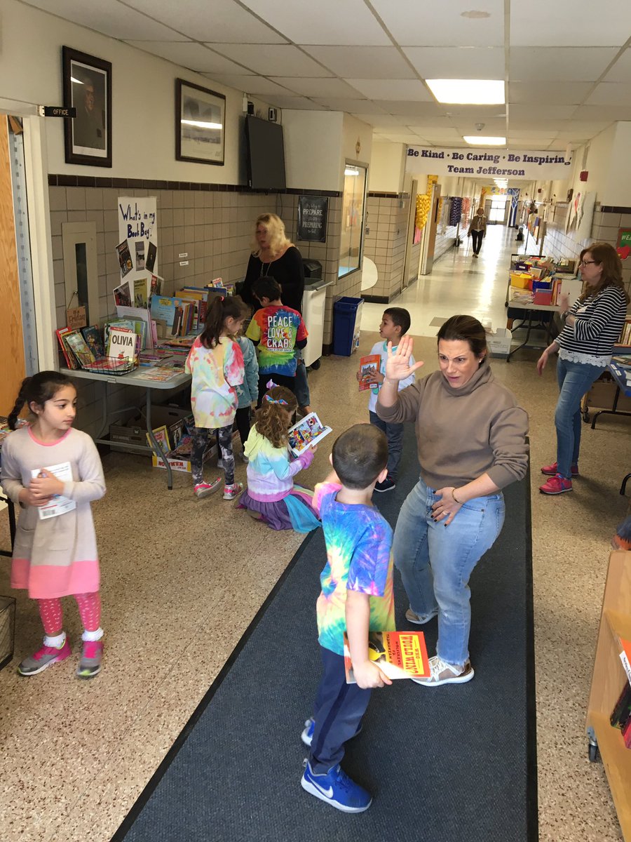 CWCJefferson's tweet image. More Book Fair...