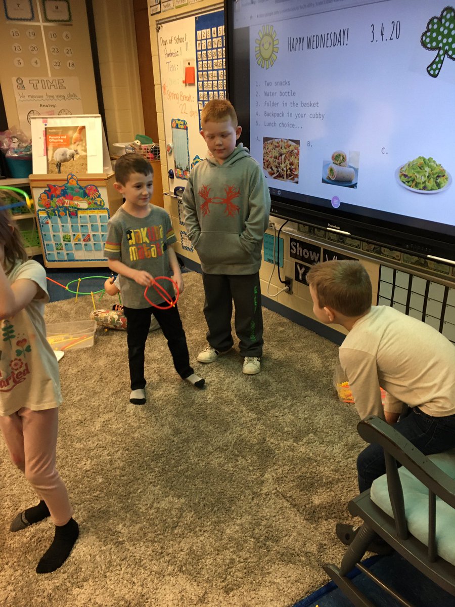 Fabrizio1st's tweet photo. Getting them started young @CarlsonBoysBB! #STEMtime #HandsOnLearning https://t.co/cBSF3fYEdW