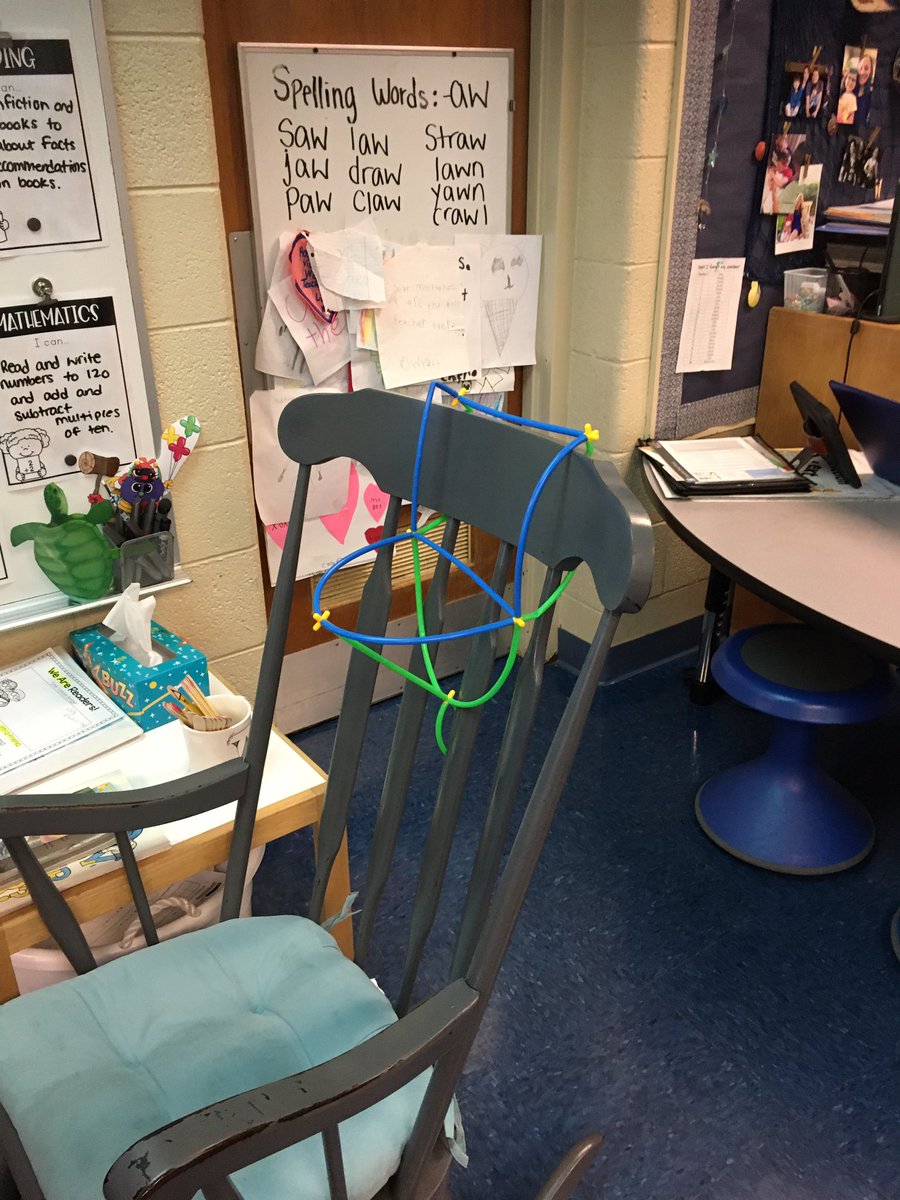 Fabrizio1st's tweet photo. Getting them started young @CarlsonBoysBB! #STEMtime #HandsOnLearning https://t.co/cBSF3fYEdW