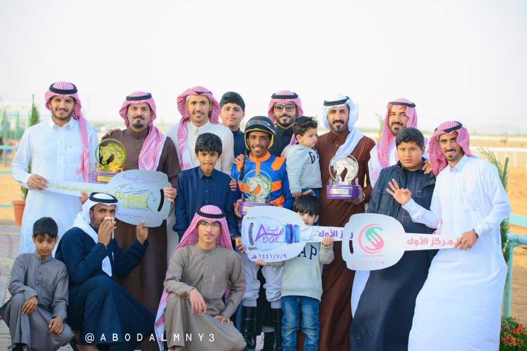 هاتريك مميز  وثلاث سيارات تذهب لأبناء محافظة بقعاء في #كرنفال_ابار_الفروسي على ارضية ميدان #فروسية_حائل
تطمن- بسام الدخيل 
الكسر - أنور المرشدي
علم السماوي - ماجد المرشدي

الف الف مبروك
