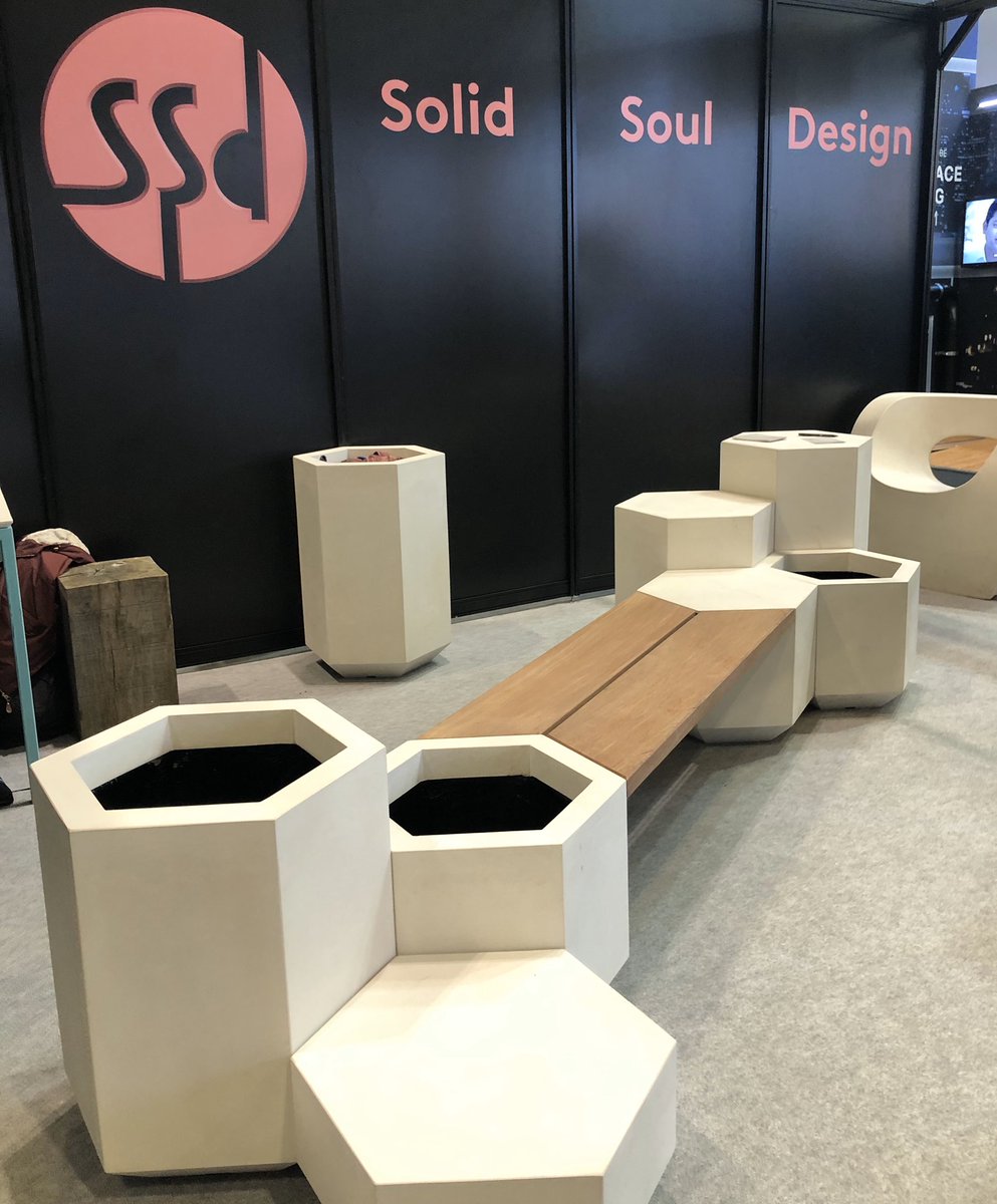 Stoneform_UK's tweet photo. Hand crafted sculptural Glass Reinforced Concrete #GRC/#GFRC furniture from @SolidSoulDesig1 @Stoneform_UK on display @FuturebuildNow #streetfurniture #design #planters #sustainability #Stoneform https://t.co/sAGJFiuNDj