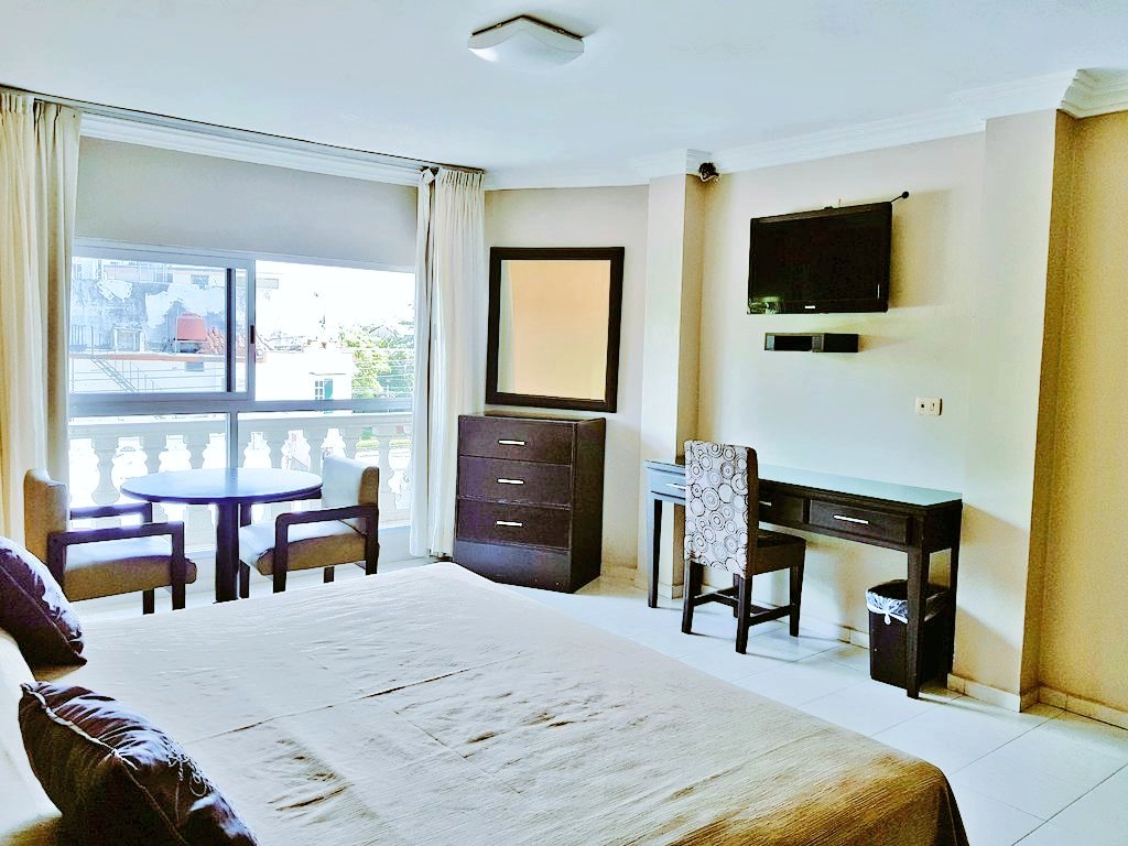 LuviaGraham's tweet photo. #TarifaPromo #Mesdemarzo
Ven a #Villahermosa #Tabasco y hospédate en un #hotel con la experiencia turística y el mejor trato.
Habitación doble o sencilla $780.00 impuestos incluidos.
☎️9933-12-77-44. https://t.co/JLeyu8NLyC
