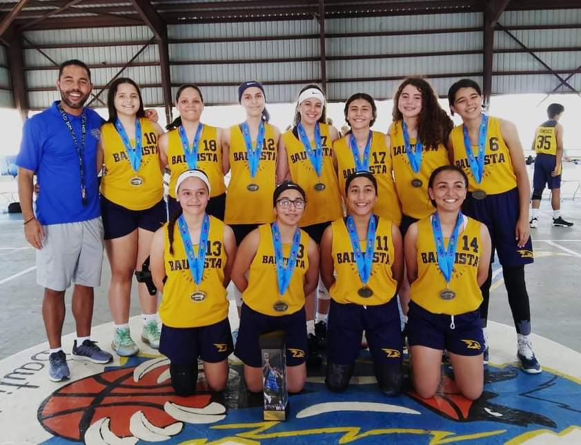 CBCaguas's tweet photo. #JuniorLadyHawks
C A M P E O N A S
Basket Junior Femenino Liga Copsaa
#OrgulloCBC💙💛🏀🏆🙌 https://t.co/tNkVdUDQI8