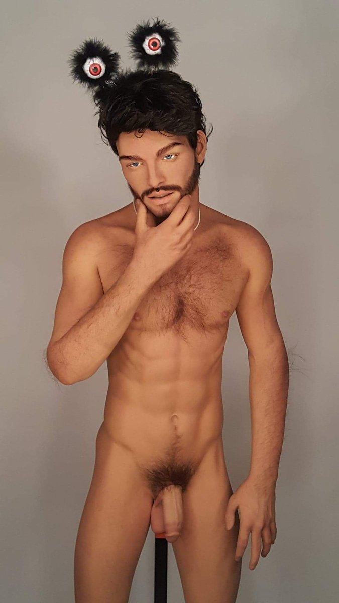 Sinthetics's tweet photo. Gabriel is already thinking about the weekend and wondering what shenanigans he can get into. #workoutwednesday look at those abs!
#abs #absfordays #alien #readyforfun #humpday #shenanigans #isitfridayyet #itsadoll #lookssoreal https://t.co/FbctXcNPoT