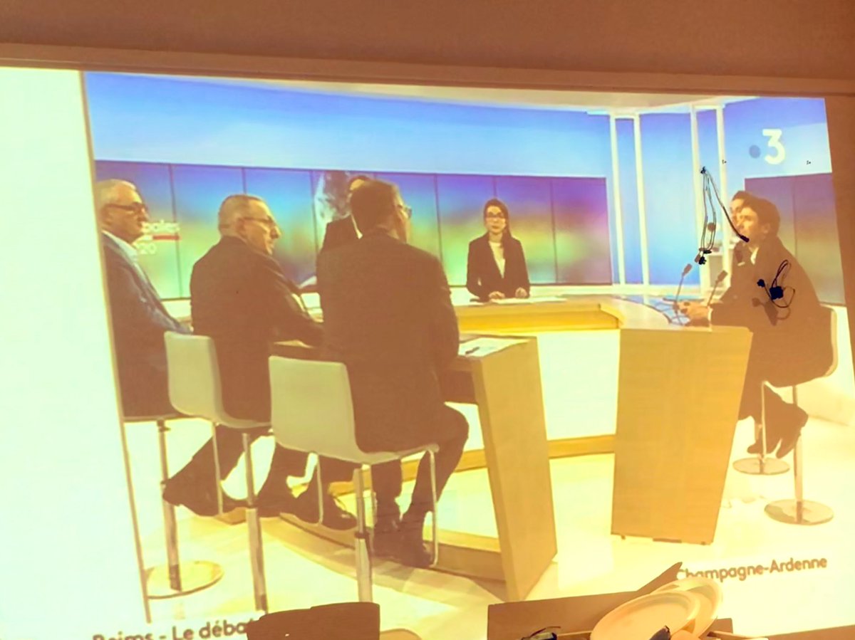 5 candidats ... mais 1 seul bilan, 1 seul discours clair, de vérité, 1 seule vision à long terme pour construire le Reims de demain, pour tous les âges... 

Bref, un seul vote possible le 15 mars : <a href="/arnaud_robinet/">Arnaud Robinet 2020</a> avec sa liste de rassemblement #ReimsNaturellement !! #Reims