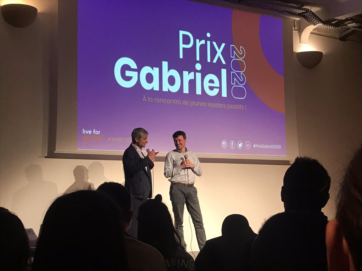 Swapbookapp's tweet photo. Nous sommes heureuses d’assister à la cérémonie du prix gabriel de .@Live_for_Good présidé par jean Philippe courtois. Bravo pour la qualité des projets ESS de la communauté #liveforgood 💚 https://t.co/iT22m6pfJy
