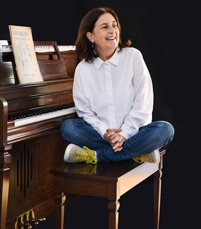 Hoy nos despedimos de Tita Maya, fundadora del Colegio de Música y <a href="/_cantoalegre_/">CANTOALEGRE</a>, y una de las gestoras de todas las transformaciones en Educación y Cultura de Comfama.