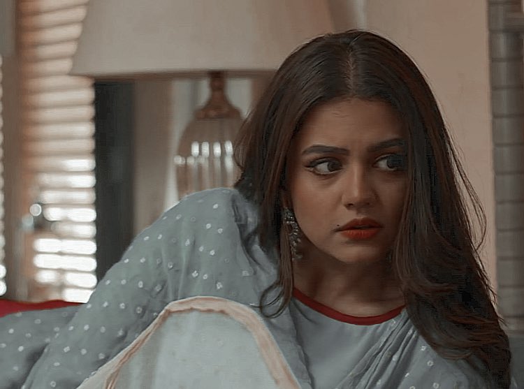 madhubeIIa's tweet photo. ➳ #DeewarEShab https://t.co/ZZBAialCKx