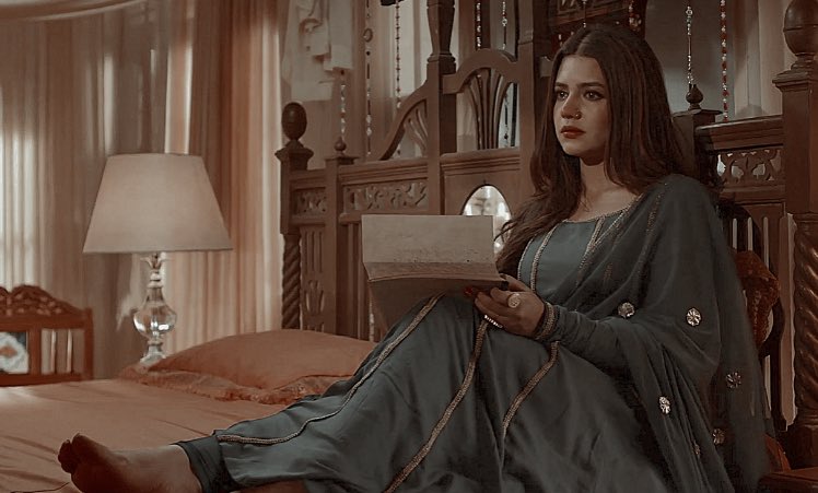 madhubeIIa's tweet photo. feroza ft. cinematography appreciation tweet. #DeewarEShab https://t.co/kTywlQndIY