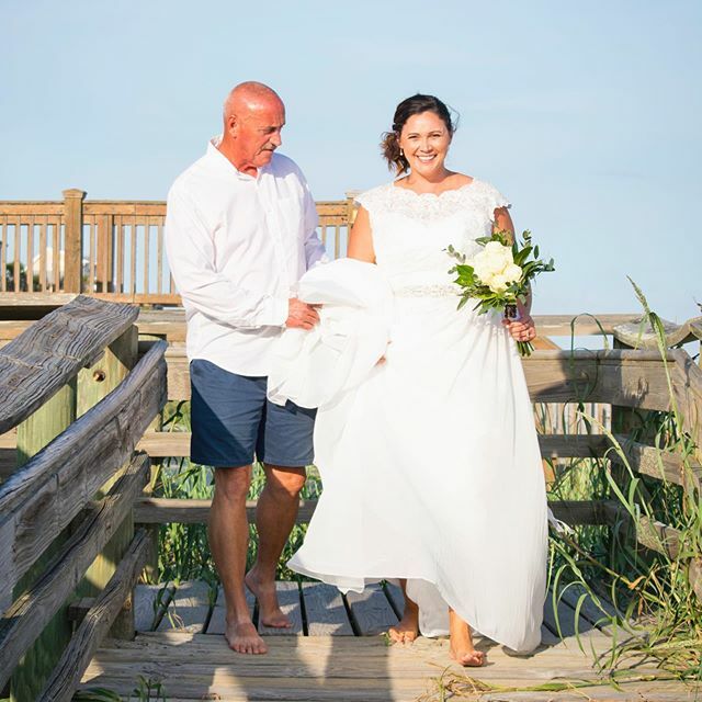 ChsBeachWedding's tweet photo. The sun won’t be the only thing shining on your wedding day! 🌞 https://t.co/nzGKHDX5rM