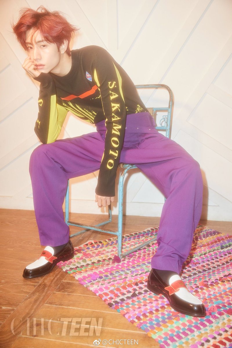 tuanpics's tweet photo. the power of mark’s photoshoots for chicteen... unmatched https://t.co/0iQDpvREMs