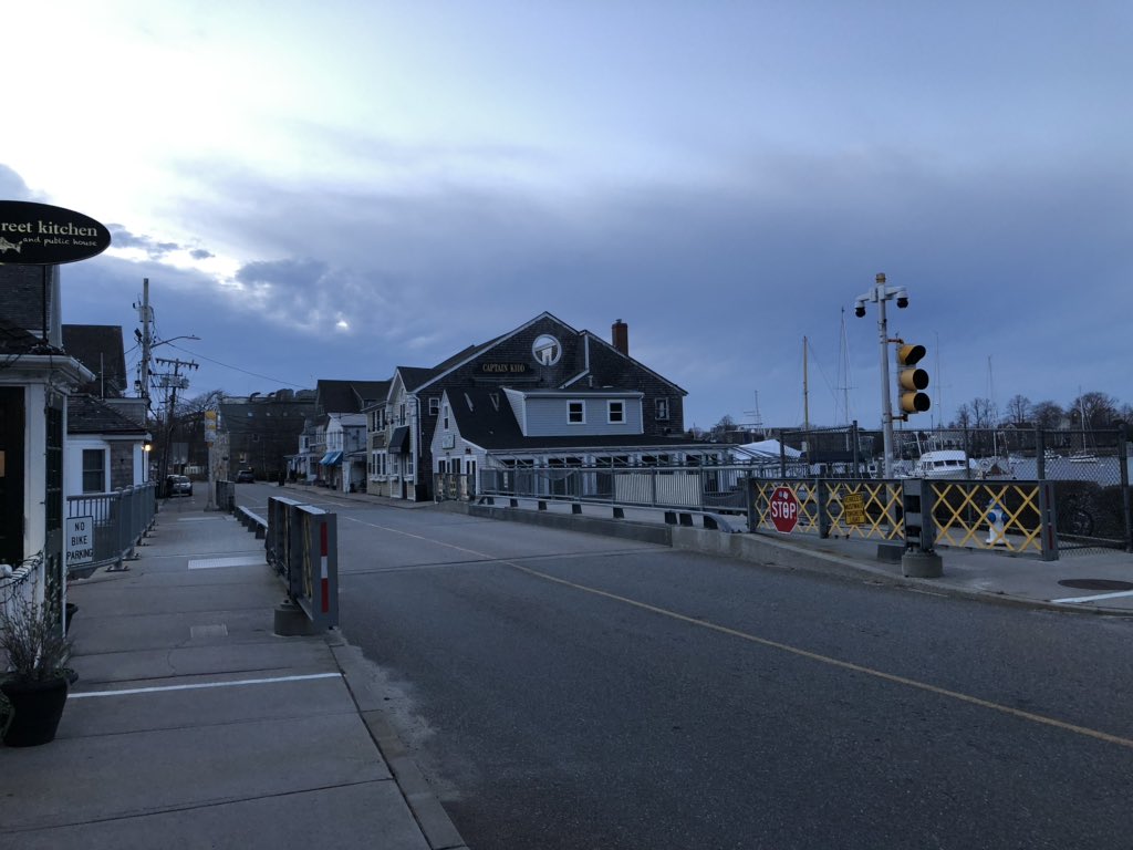 oseanography's tweet photo. First time at @WHOI during the winter - surprisingly idyllic and pleasant! Super glad to be back for #mitwhoi open house https://t.co/1y3TcAsI0k