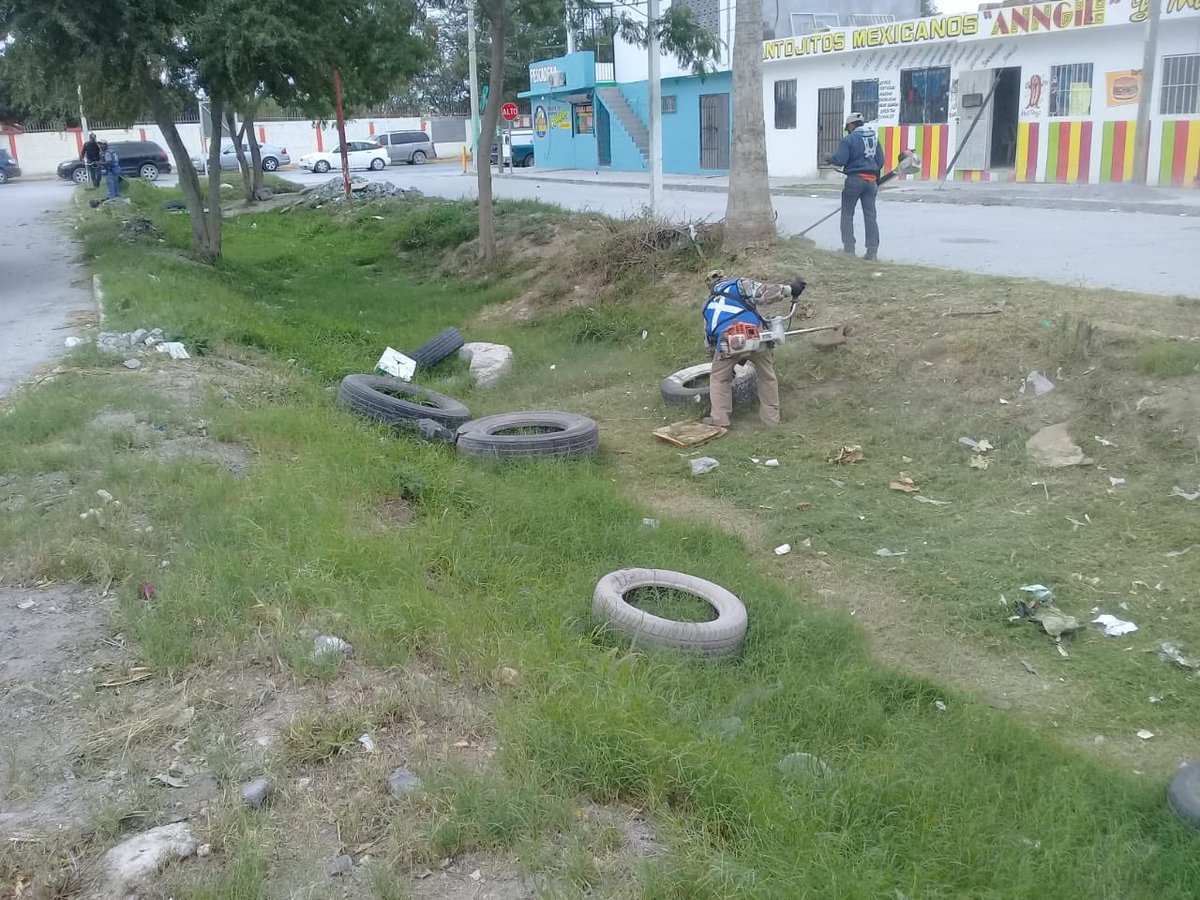 SPP_Reynosa's tweet photo. Limpieza de dren pluvial en Calle Paseo del Tamesi Colonia Villa Diamante https://t.co/R192FwMQvj