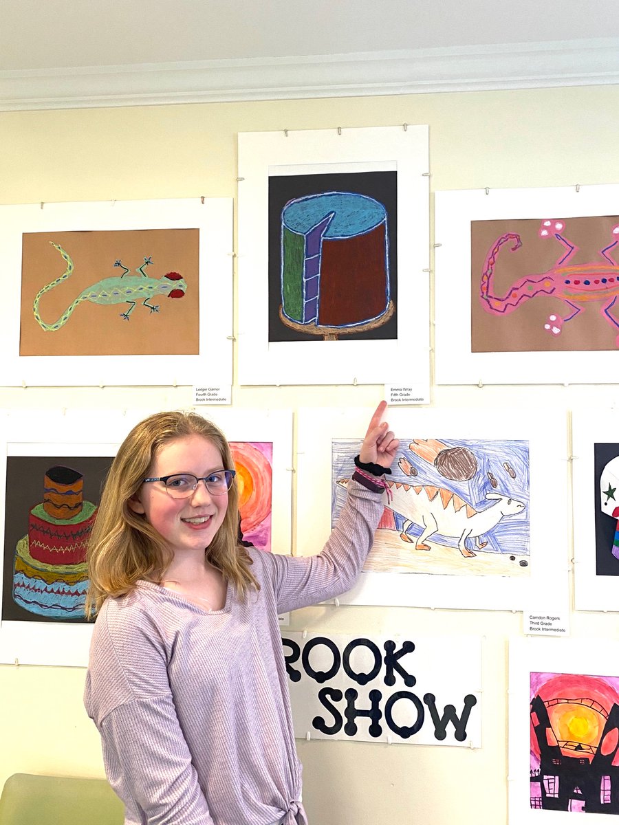 ArtAndMsG's tweet photo. Emma pointing out her art at the Brook Bi-Annual Art Show. See for yourself at the Huntington Bank in Byesville. #artclass #GoColts #BestYearYet #RH_Colts https://t.co/8Ae6ciWf7U