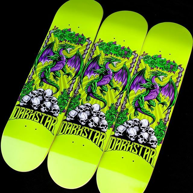 darkstarskate's tweet photo. LEVITATE 🐉💀🌹 7.75” https://t.co/nUz5XUoCfx