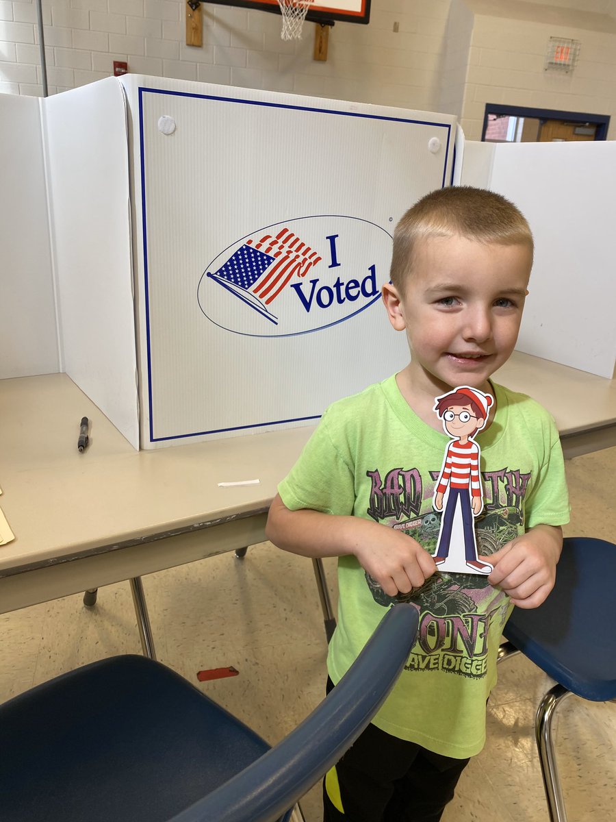 csquared80's tweet photo. Where’s Waldo you ask? He voted this week and stopped by @buildabear to fix up his pal Greeny! @HicksKinder https://t.co/ZVRPWLIddM